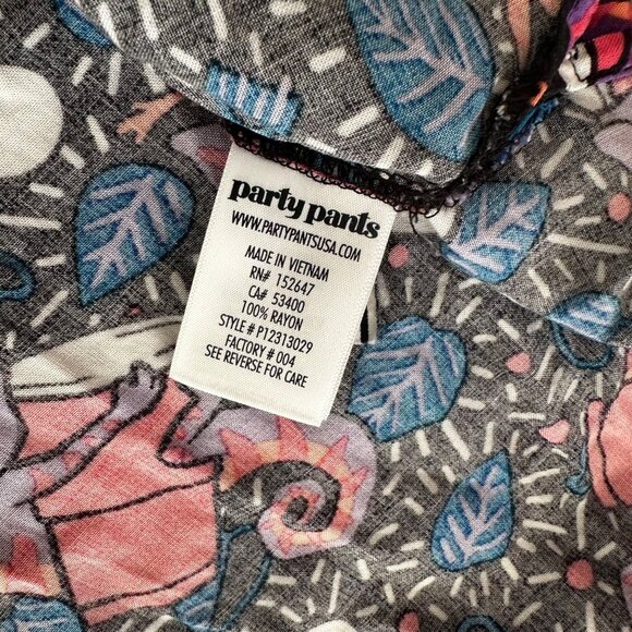 Party Pants Lizard Red Solo Cup 80s Style Graphic Hawaiian Button Up Shirt - Picture 5 of 6